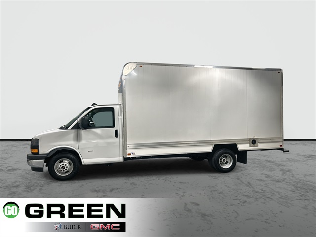 2025 GMC Savana 3500 Work Van